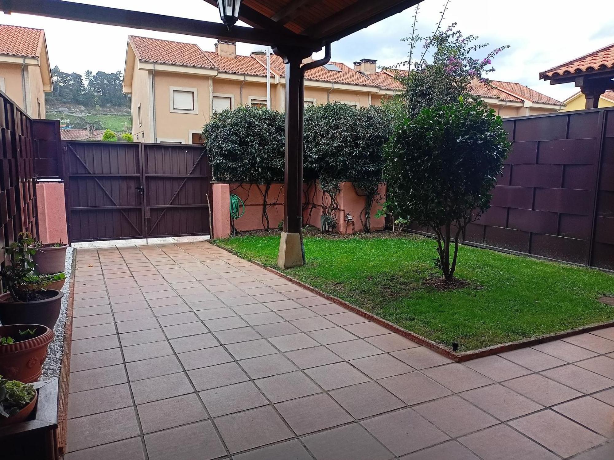 Adosado Bergantin Habana Ribadesella Exterior foto
